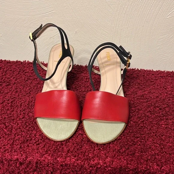 Fendi Olive Faille Color Block Ankle Strap Sandals size 8 - Picture 3 of 17